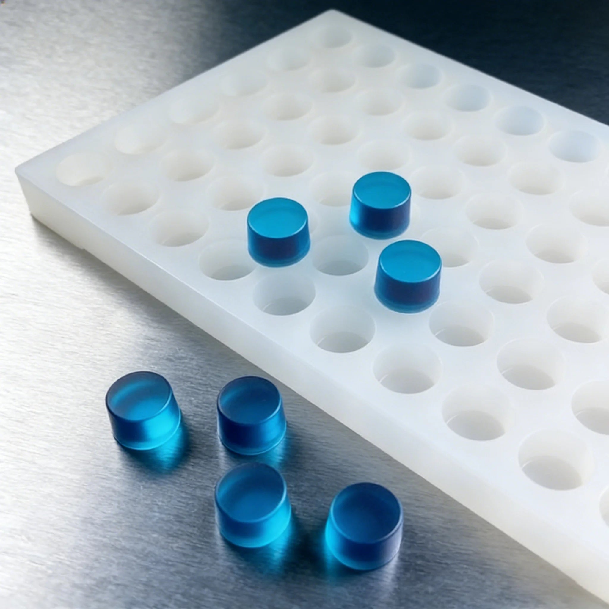 2ml 625 Cavity Multi Shape Custom Silicone Mold for Candy Chocolate Gummy and Hard Candy