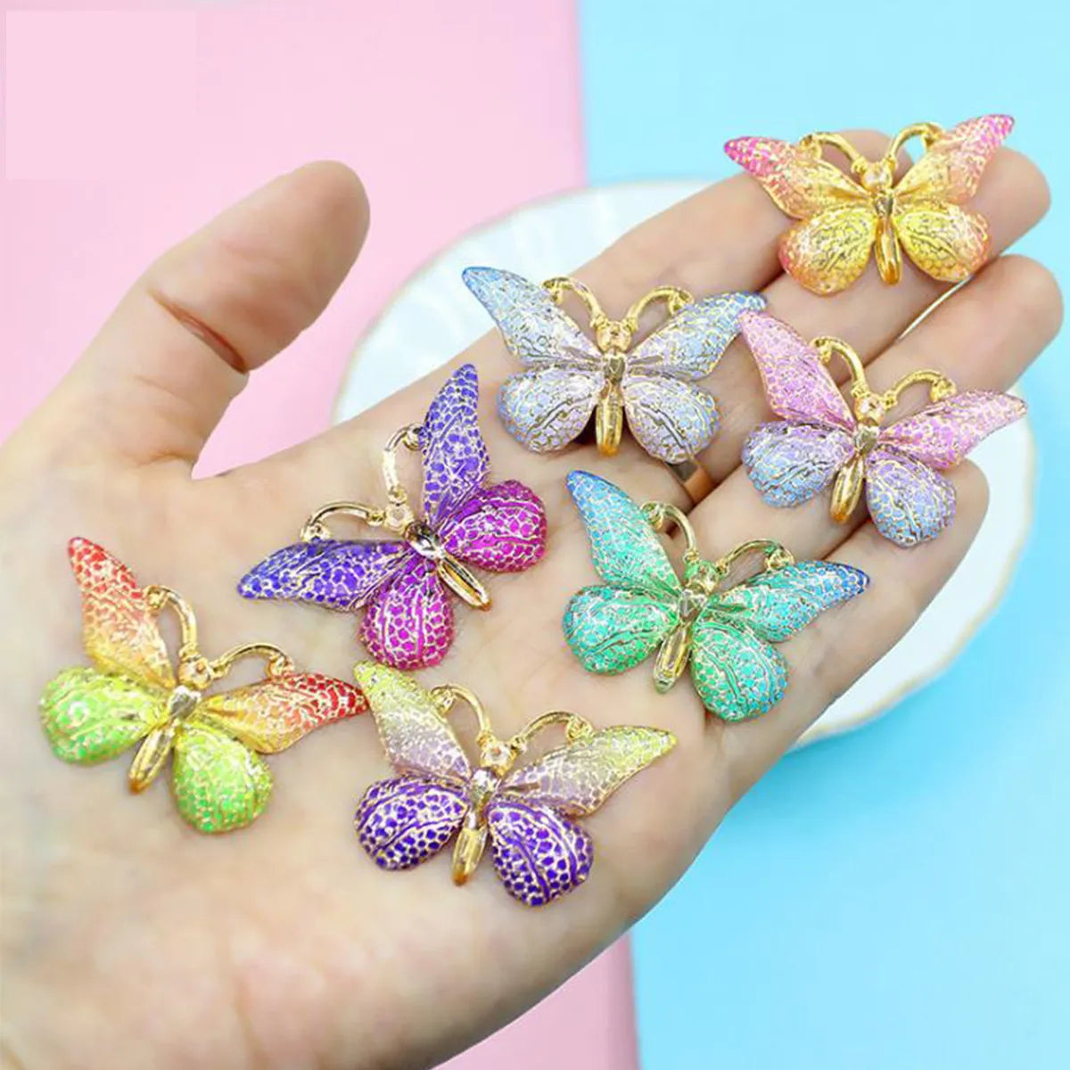 Resin Bling Gradient Colorful Butterfly Charms Pendant for Women DIY Manual Jewelry Making