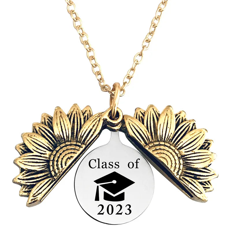 Class of 2025 Graduation Decoration Sunflower Shaped Locket Necklace Silver Gold Custom Jewelry Personalized Locket Necklace