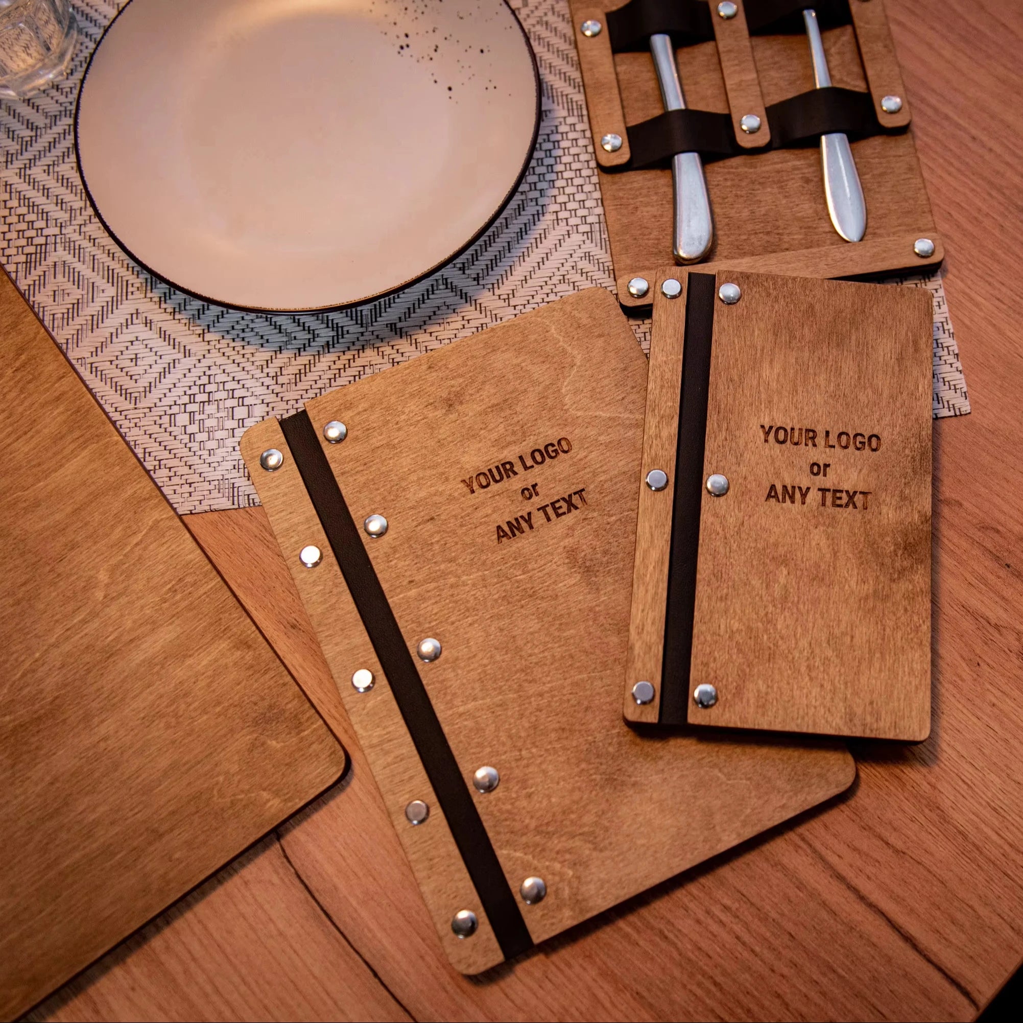 Customized  Stands for Restaurants Plywood Menu Covers for Restaurants Bars and Coffee Shops A5 A6 A4 Wooden Menu Cover