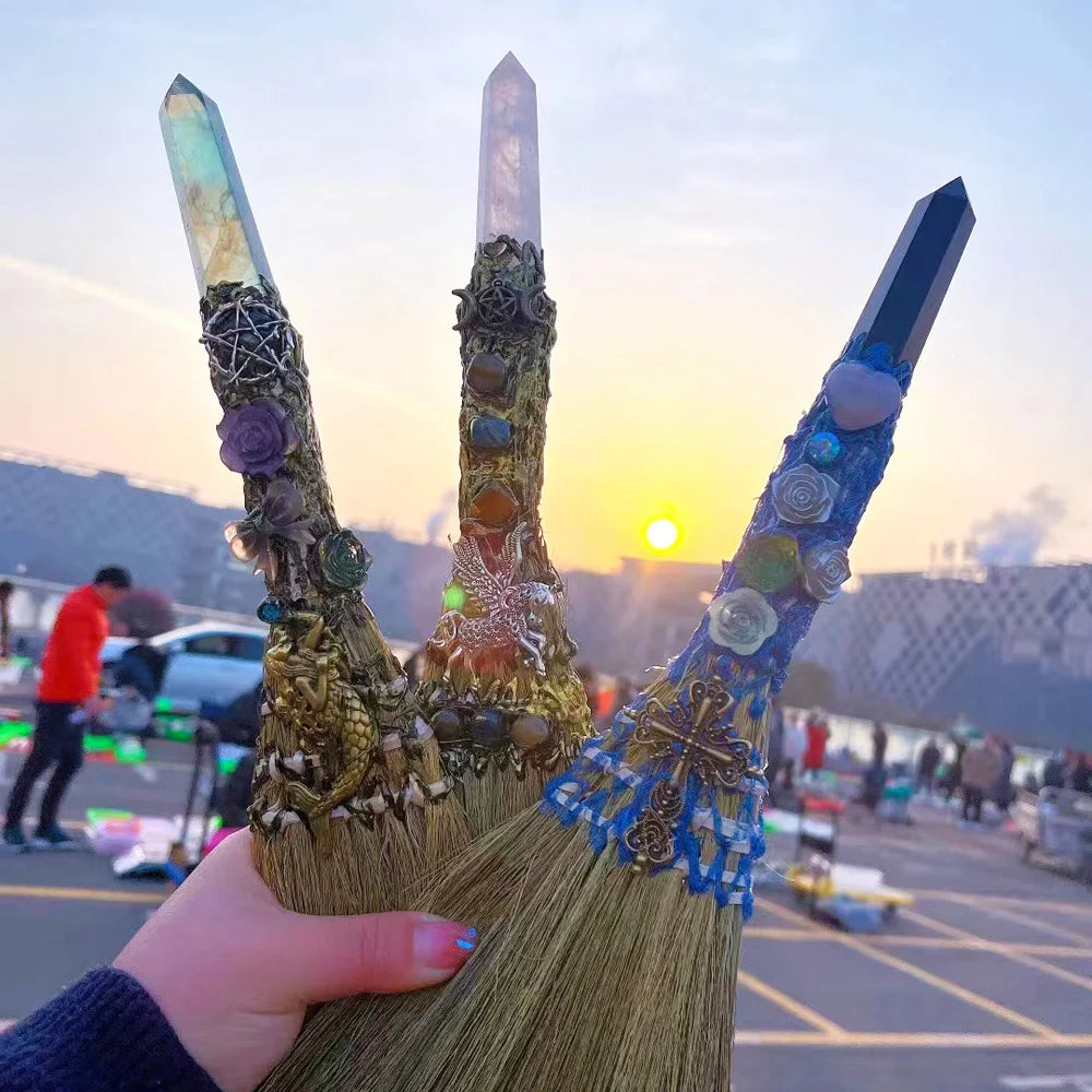 Hot Sales Natural Fairy Wand Hand Carved Power Staff Crystal Magic Wand for Crystal Crafts