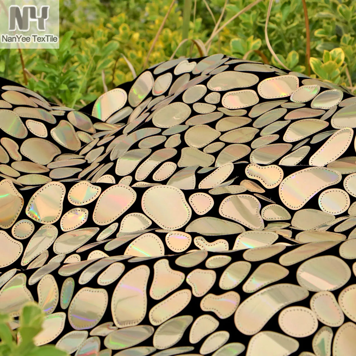 Nanyee Breathable Stretch Knitted Textile Gold Iridescent Stone Design Laser Cut Sequin Fabric on Velvet for Upholstery
