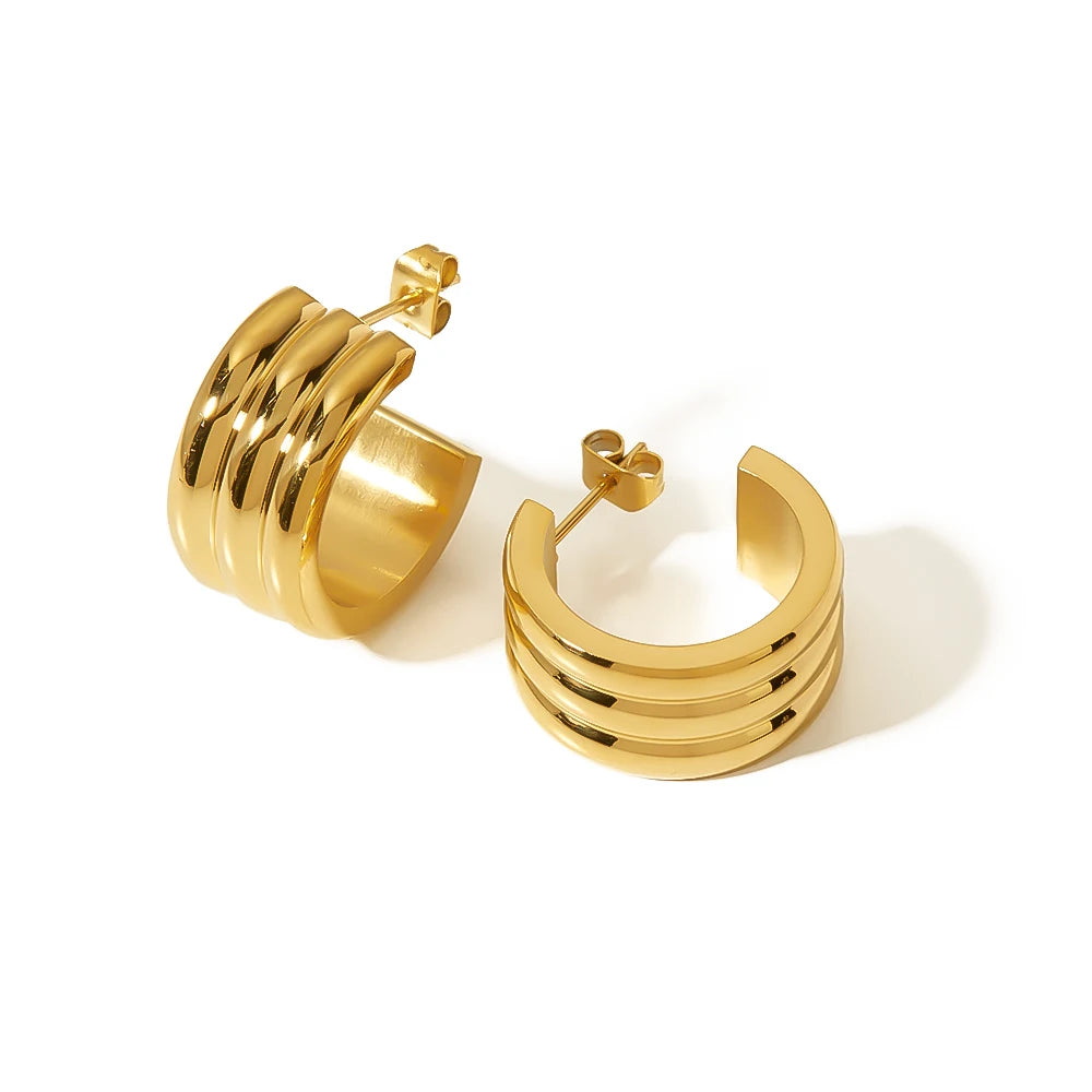 Fancy Design Stainless Steel Gold Plated Creative Three Layers Ripple CC Shape Hoop Earrings for Women