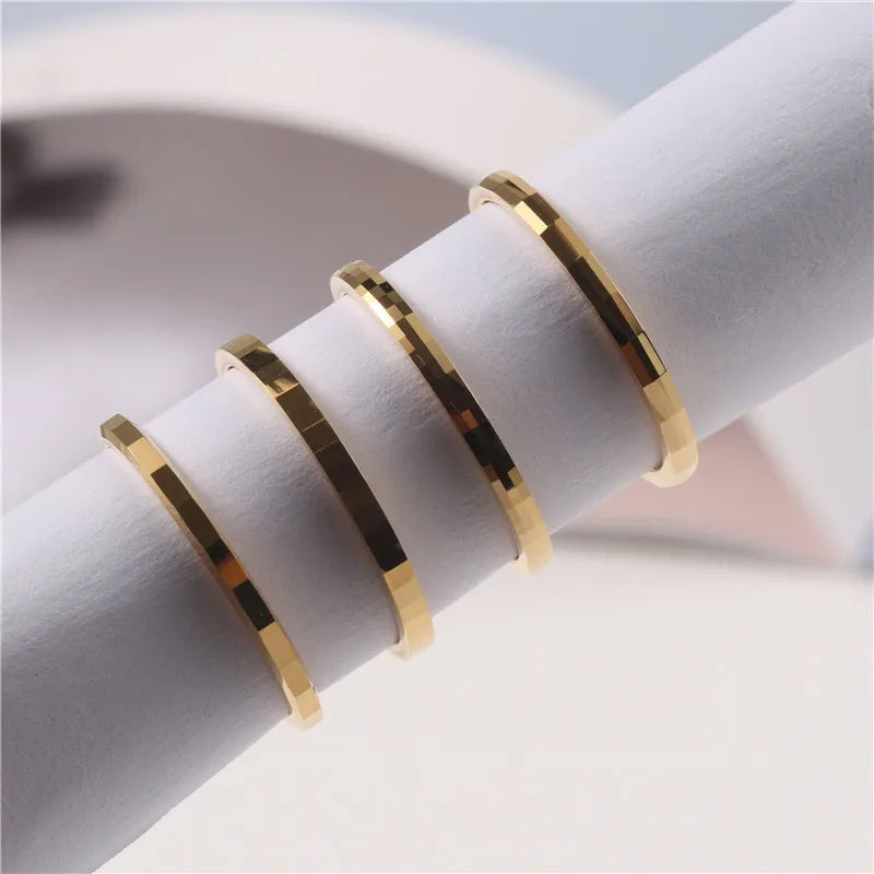 Fenny 18K Gold Plated Fast Delivary Non Tarnish Minimalist Smooth Shiny Tungsten Stainless Steel Ring for Women