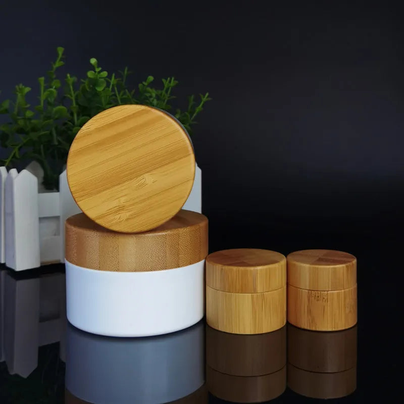 Clear Empty Refillable Glass Bottles Round Cosmetic Jars Container Storage Pot with Natural Bamboo Lids and Sealing Inner Liner