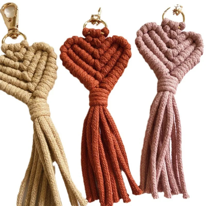 Wholesale Heart Shaped Tassel Keychain Handmade Weaving Boho Key Chains Heart Key Ring Bag Pendant Cotton Lover Macrame Keychain