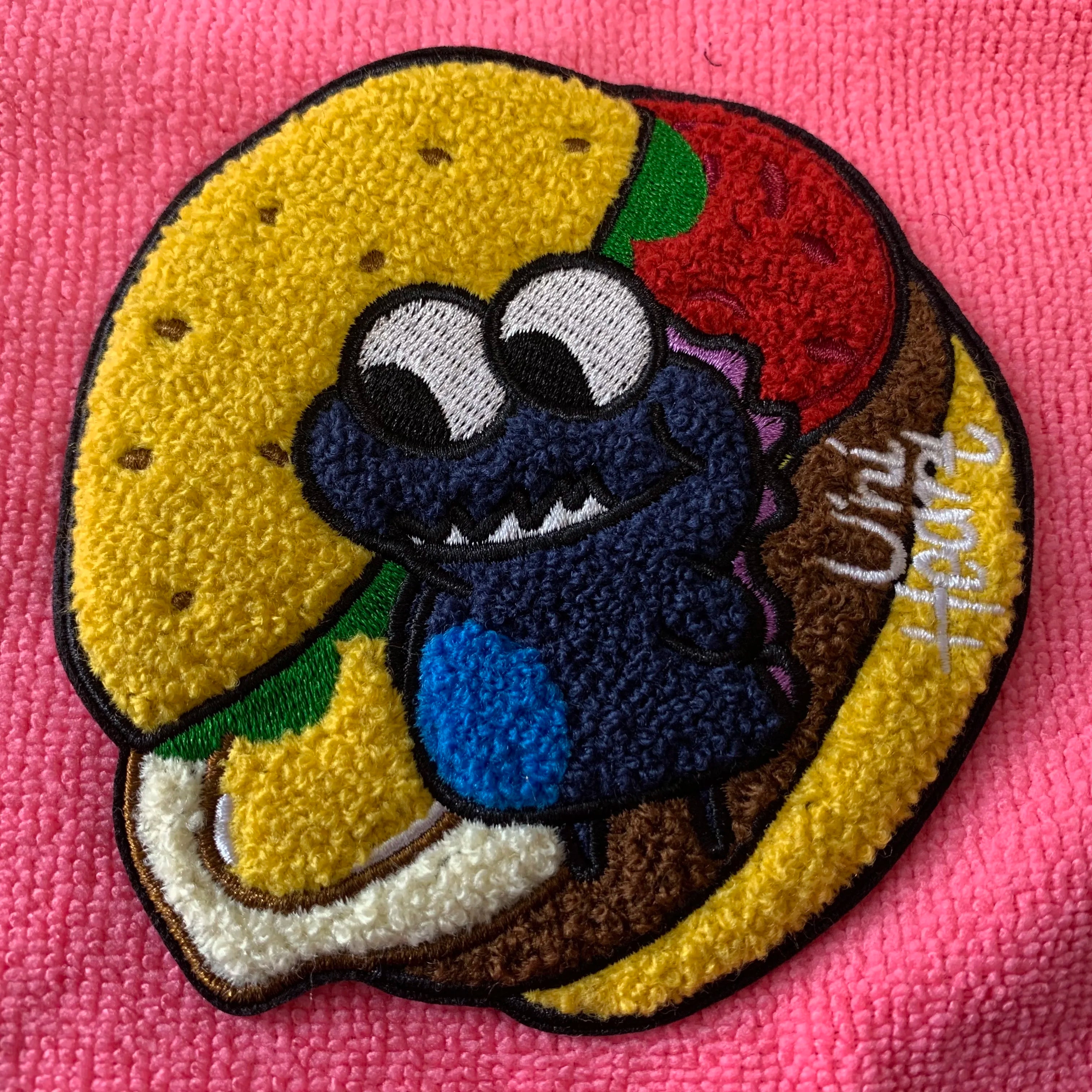 Colorful Design Iron on Backing Embroidery Chenille Patchlaser Cut Towel Embroidery Badge for Overcoats