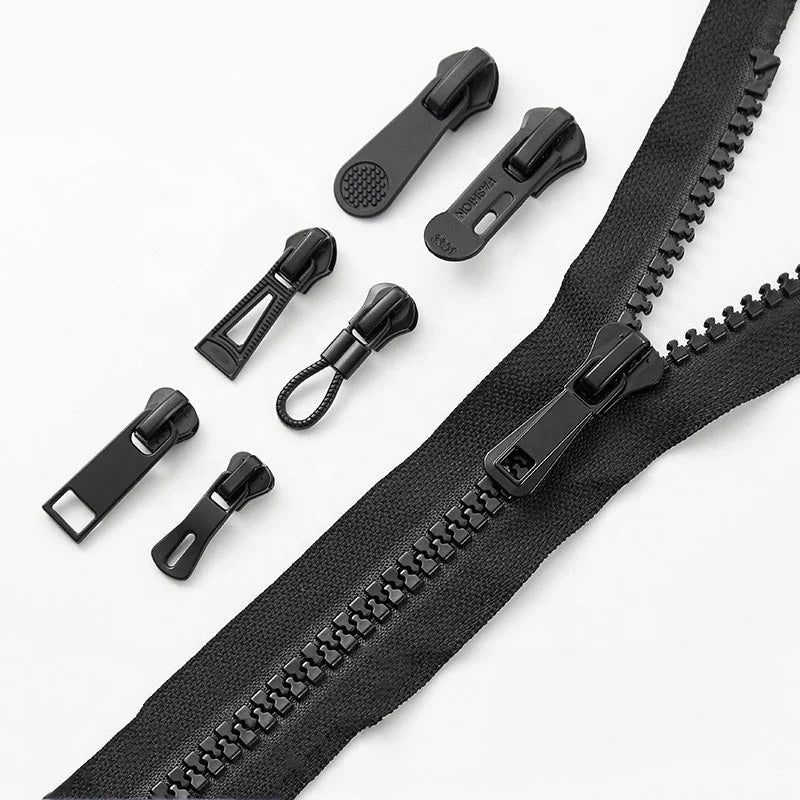 High Grade Custom Engraved Logo PVC Brass Silicone Zipper Metal Resin Zipper for Jeans Handbags Garments