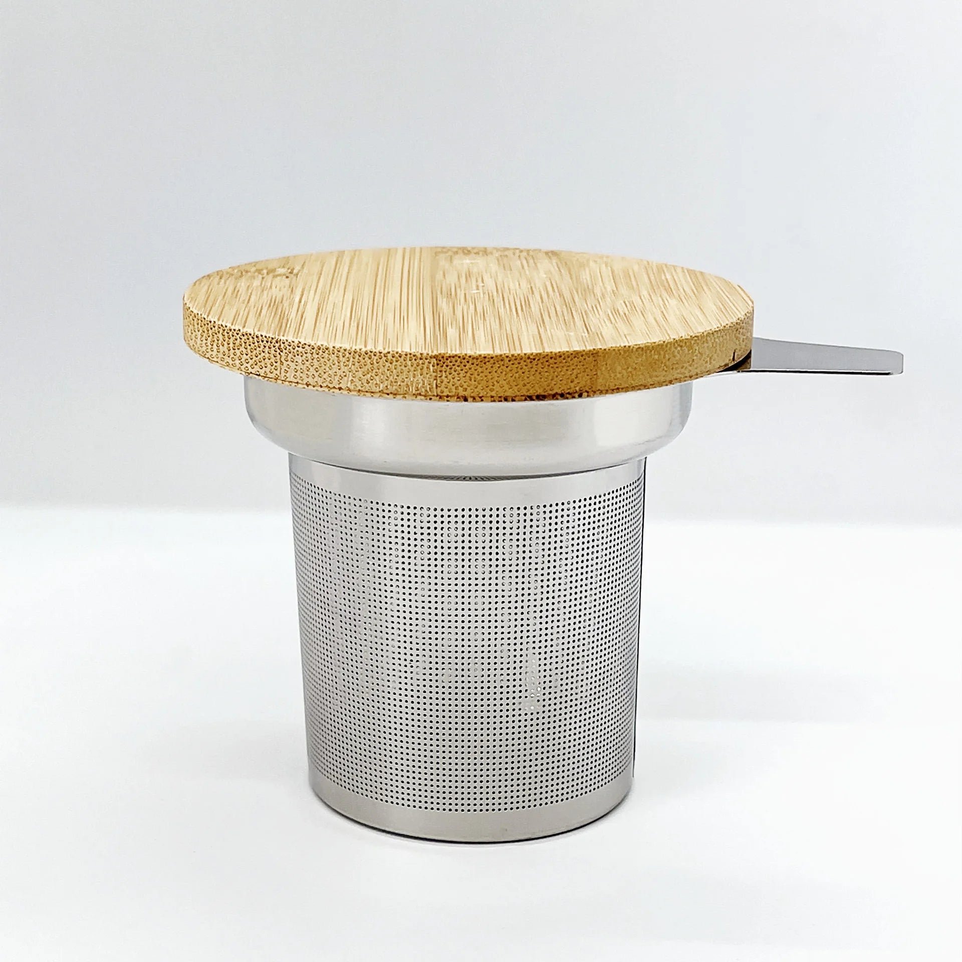No Plastic Hot Selling Stainless Steel Loose Leaf Tea Infuser Strainer & Herbal Tea Steeper with Wood Bamboo Lid