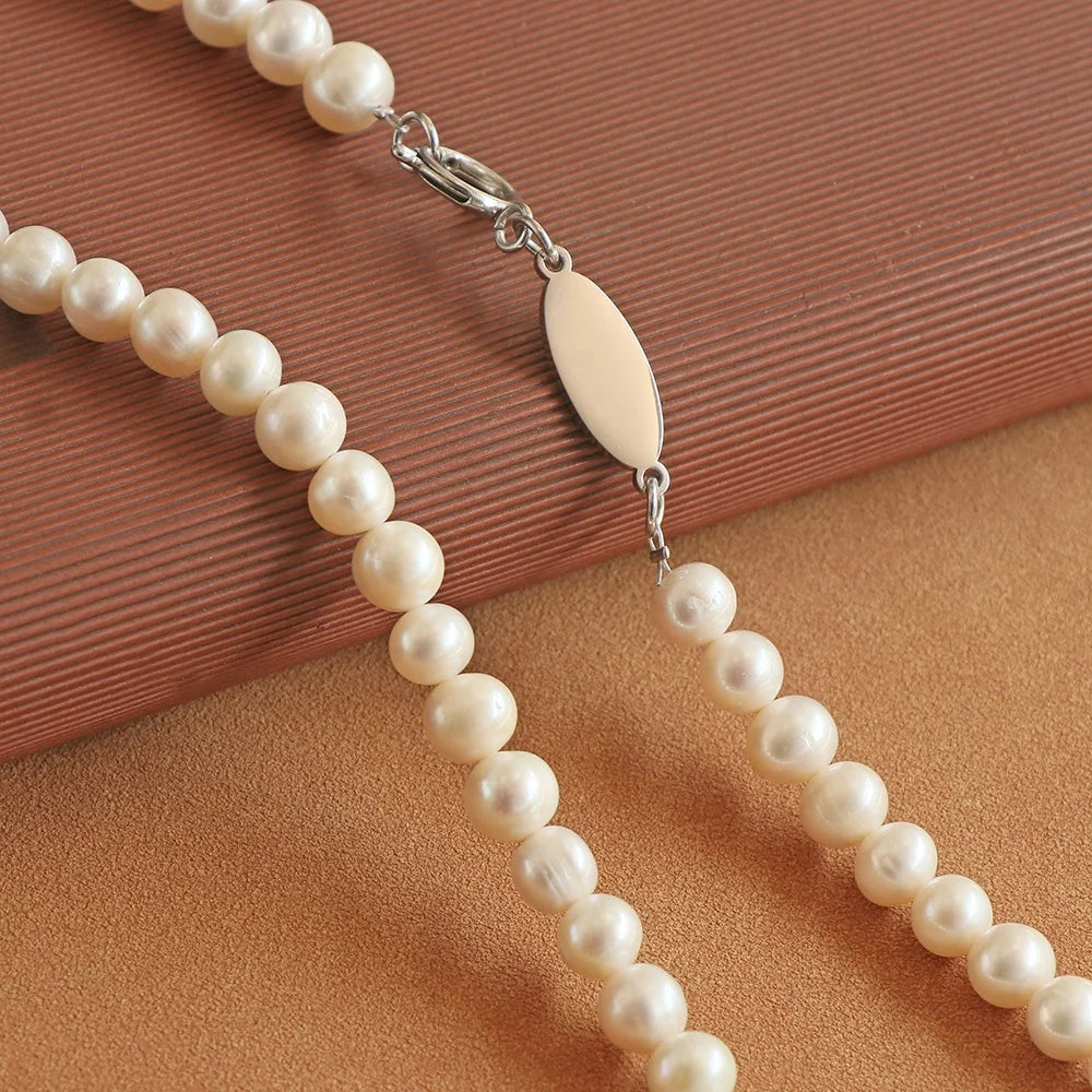 Elegant Natural Pearl Necklace Custom Stainless Steel Logo Tag Jewelry Women