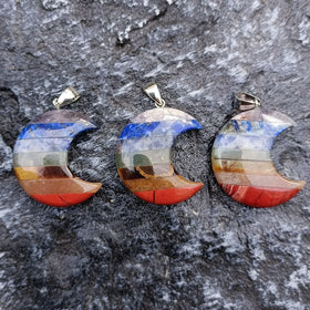 Natural Crystal Stone Moon Pendant Necklace Chakra Healing Stones Crescent Moon Pendant