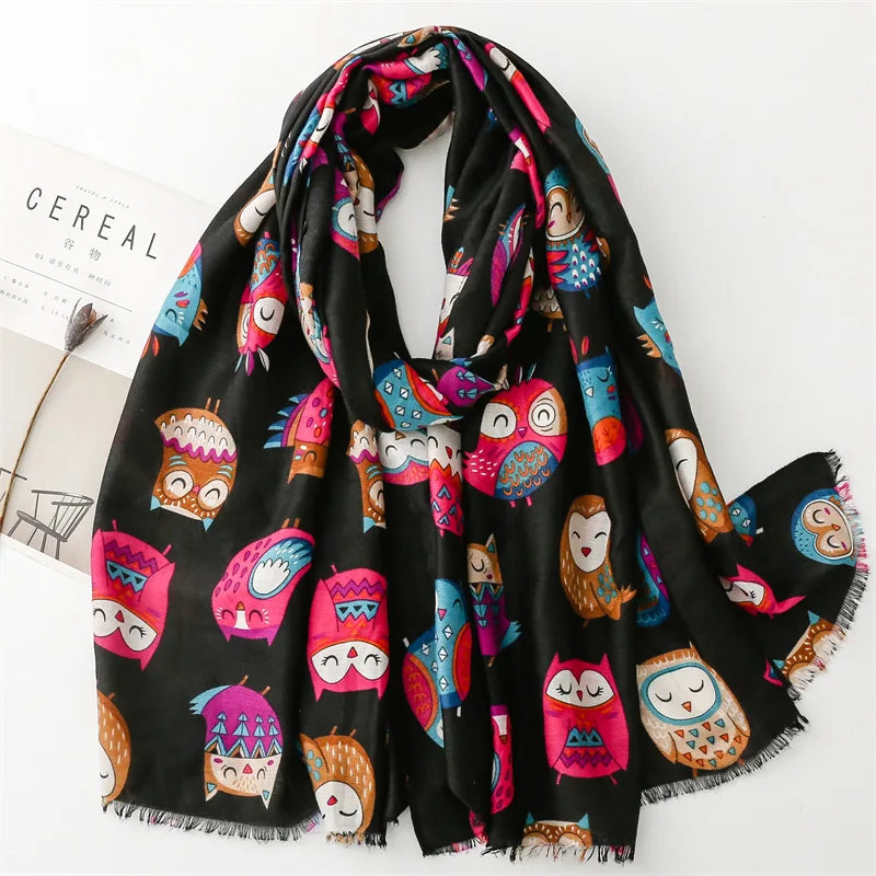 Wholesale Newest Arrival Fashion Animal Pattern 100% Viscose Printed Shawls Soft Cotton Feelings Cute Owl Printed Scarfs Women