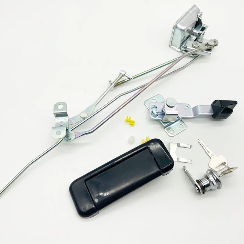 Excavator Accessories Komatsu PC56-7 PC60-8 PC70-8 Inner Handle Lock Block Excavator Cab Door Lock Assembly