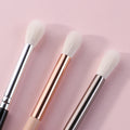 For Single Black Red Pink Glitter Wooden Handle Gold Ferrule Round Goat Hair Fan Brush Private Label Eye Shadow Brushes
