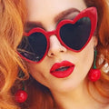 Wholesale Ladies Sunglasses with Custom Logo UV400 Protection Bulk Pink Heart Frame in White Transparent Yellow Gray Colors