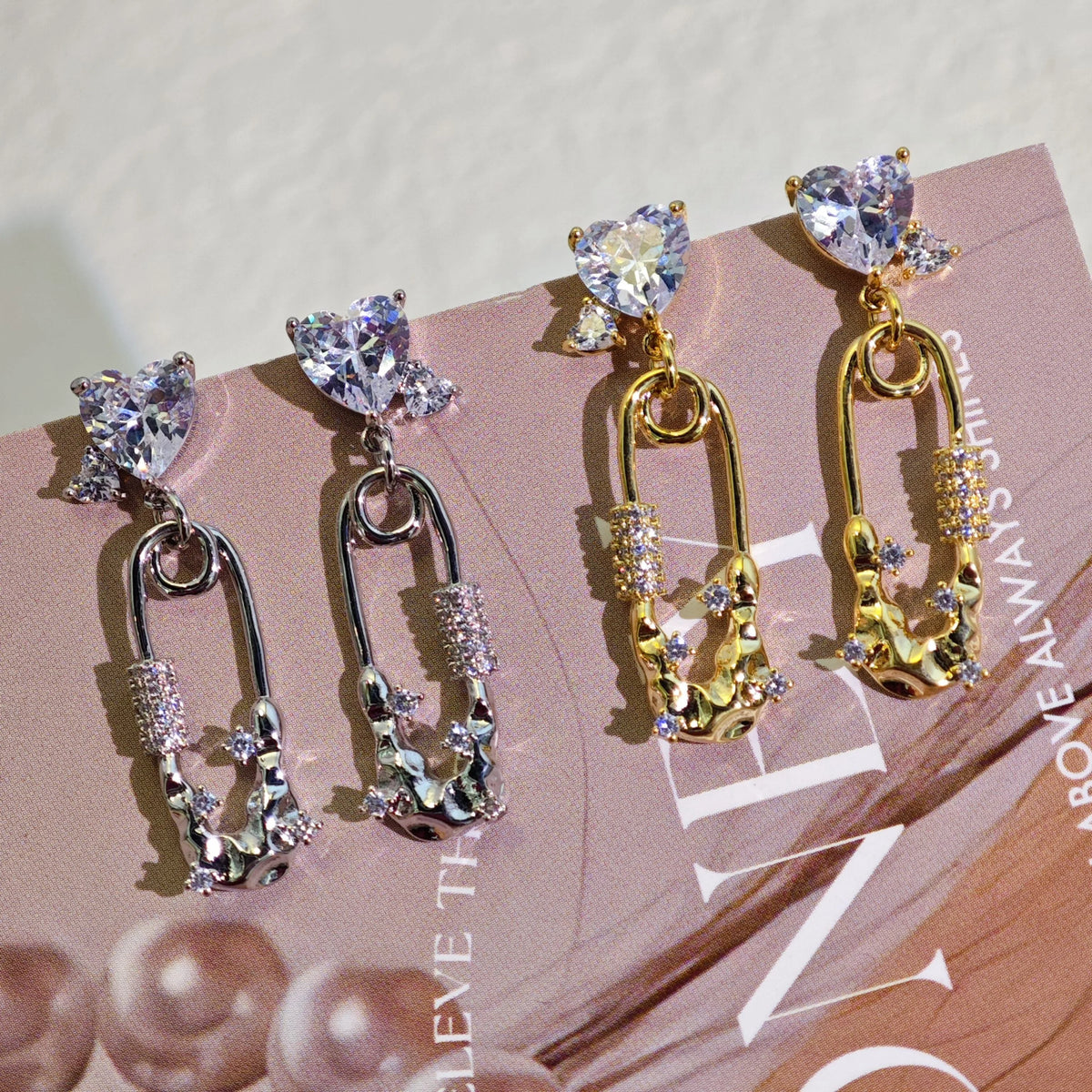 Ilona Accessoires Fashion Paper Clip 14k Gold Plted Heart Shape Zircon Copper Drop Earrings Trendy Stud Earrings Wholesale Gift MegaBDM