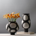 Modern Simple Hand-painted Ceramic Vase Entrance Table Art Flower Vase Home Flower Arrangement Decoration Vase Ornaments
