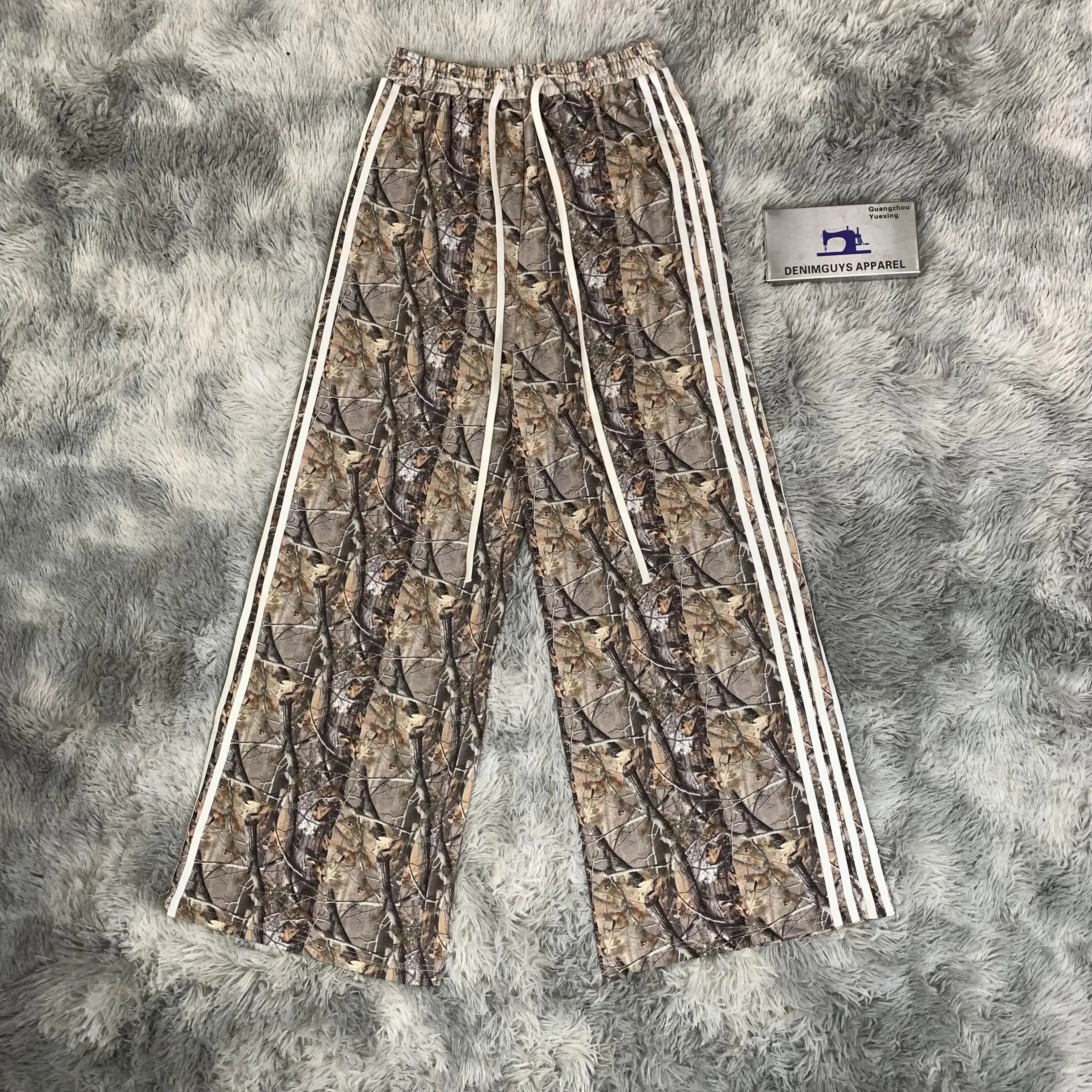 DENIMGUYS Custom Side Striped Cotton Jogger Wide Leg Men's Camouflage Sweatpants Oversized Baggy Camo Print Pants Trousers