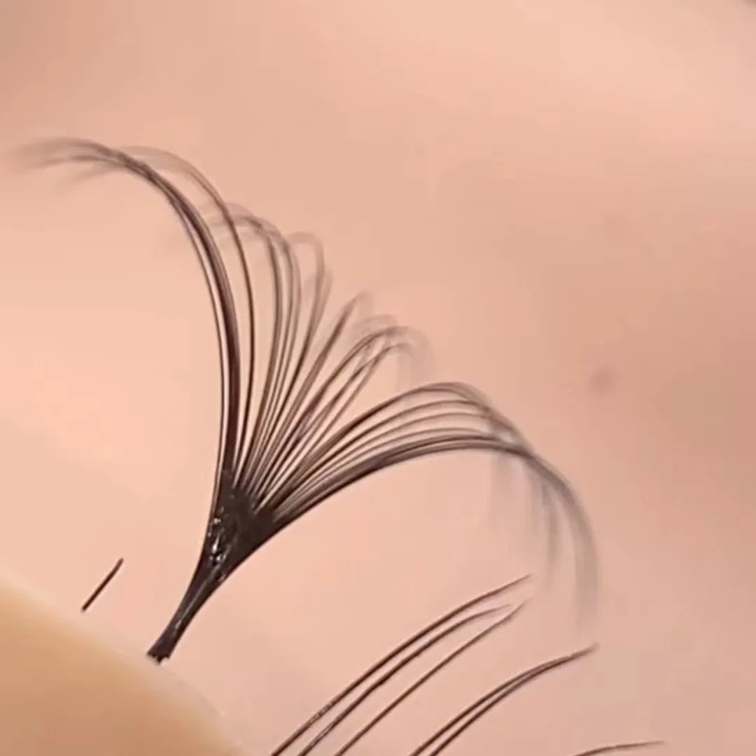 Mega Volume Lashes Korea Pbt 003 mm Customized logo Easy Fan Silk Mega Volume Easy Fanning Eyelash Extensions