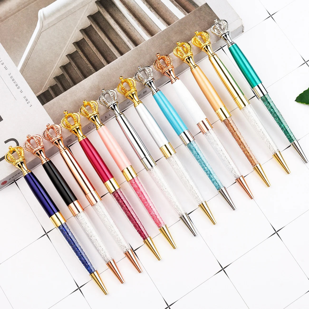 New Design Custom Laser Logo Crystal Crown Diamond Metal Ball Pen Wedding Gift Pen and Luxury Custom Logo for Women