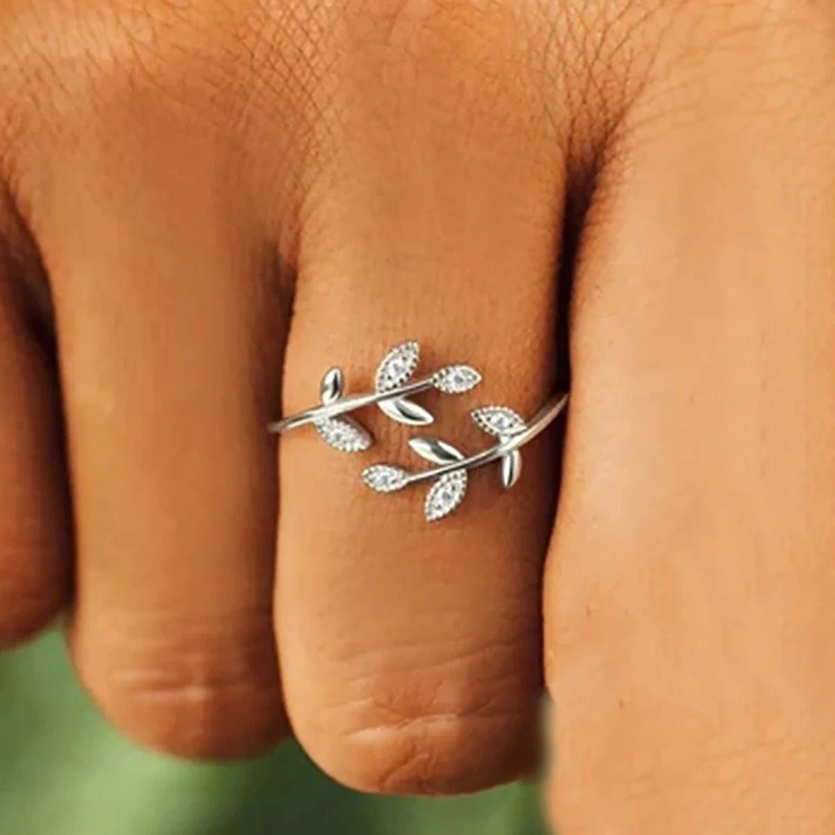 Huitan S925 Simple Leaves Design Cubic Zirconia Adjustable Rings for Women Wedding Rhodium/Gold Plated 925 Sterling Silver Rings
