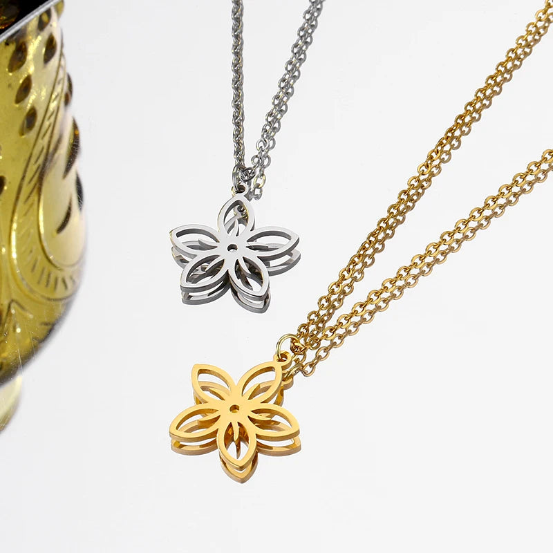 Factory Supply Lily Pendant Dainty Necklaces Openwork Flower Necklace Jewelry for Women Stainless Steel