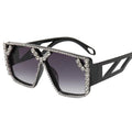 2023 Oversized Sunglasses for Women Luxury Designer Square Green Gray Frame UV400 Acrylic Rhinestone Detail Fashion Eyewear