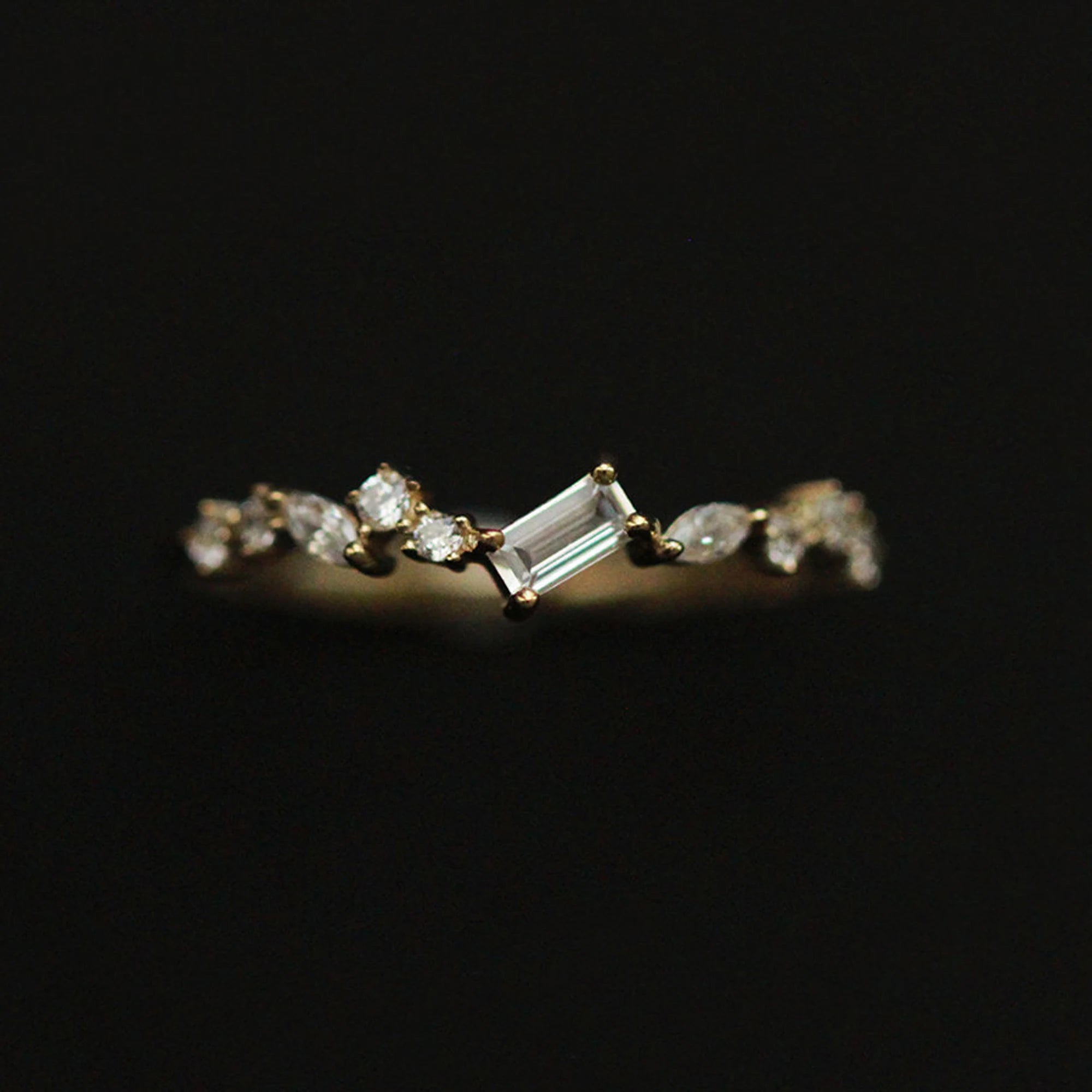 925 Sterling Silver Classical Shiny Zircon  Cubic Zirconia Diamond Ring