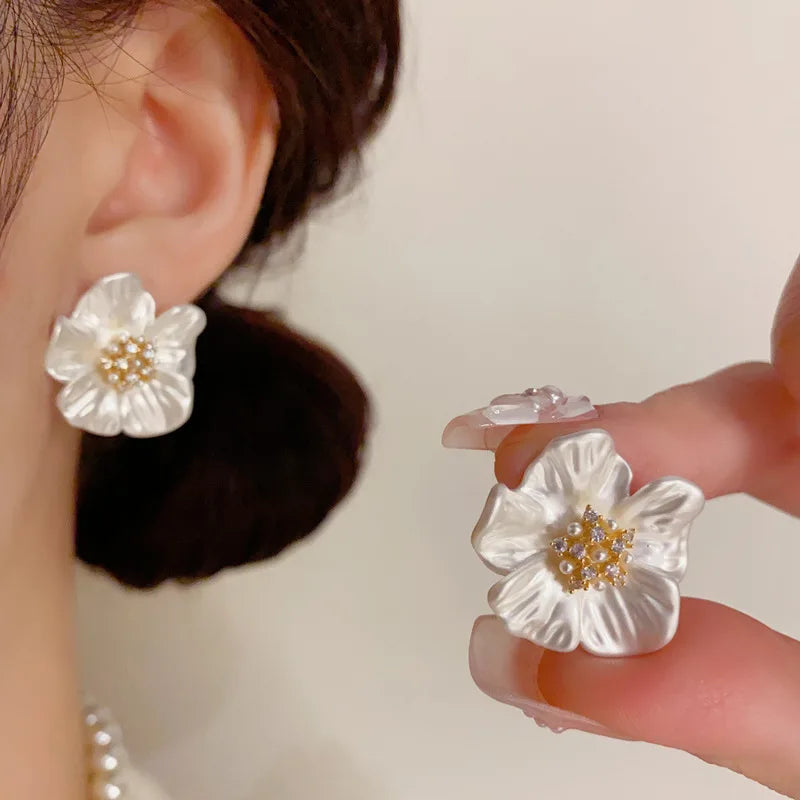 Women White Camellia Pearl Zircon Stud Earrings Fashionable Statement Accessory