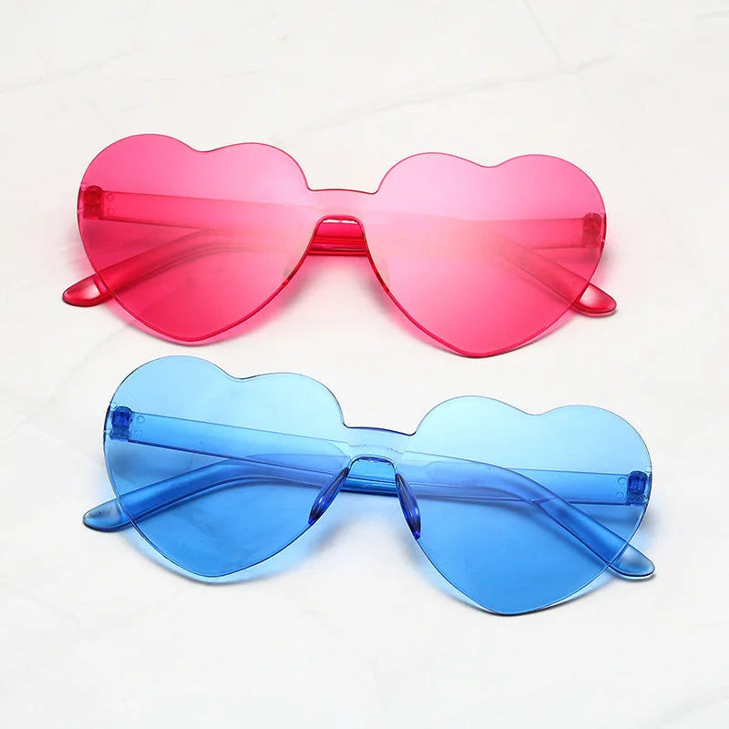Cheap 2022 Plastic Fashion Female Rimless love Heart Shaped Designer Women Shades Sunglasses 2023