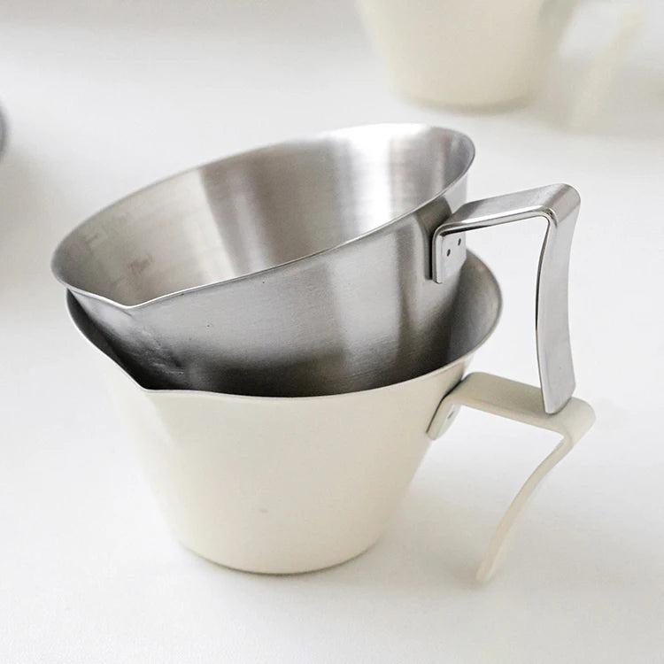 Wholesale White Mini Espresso Cups with Spout Stainless Steel Espresso Dosing Measuring Cup Coffee Accessories