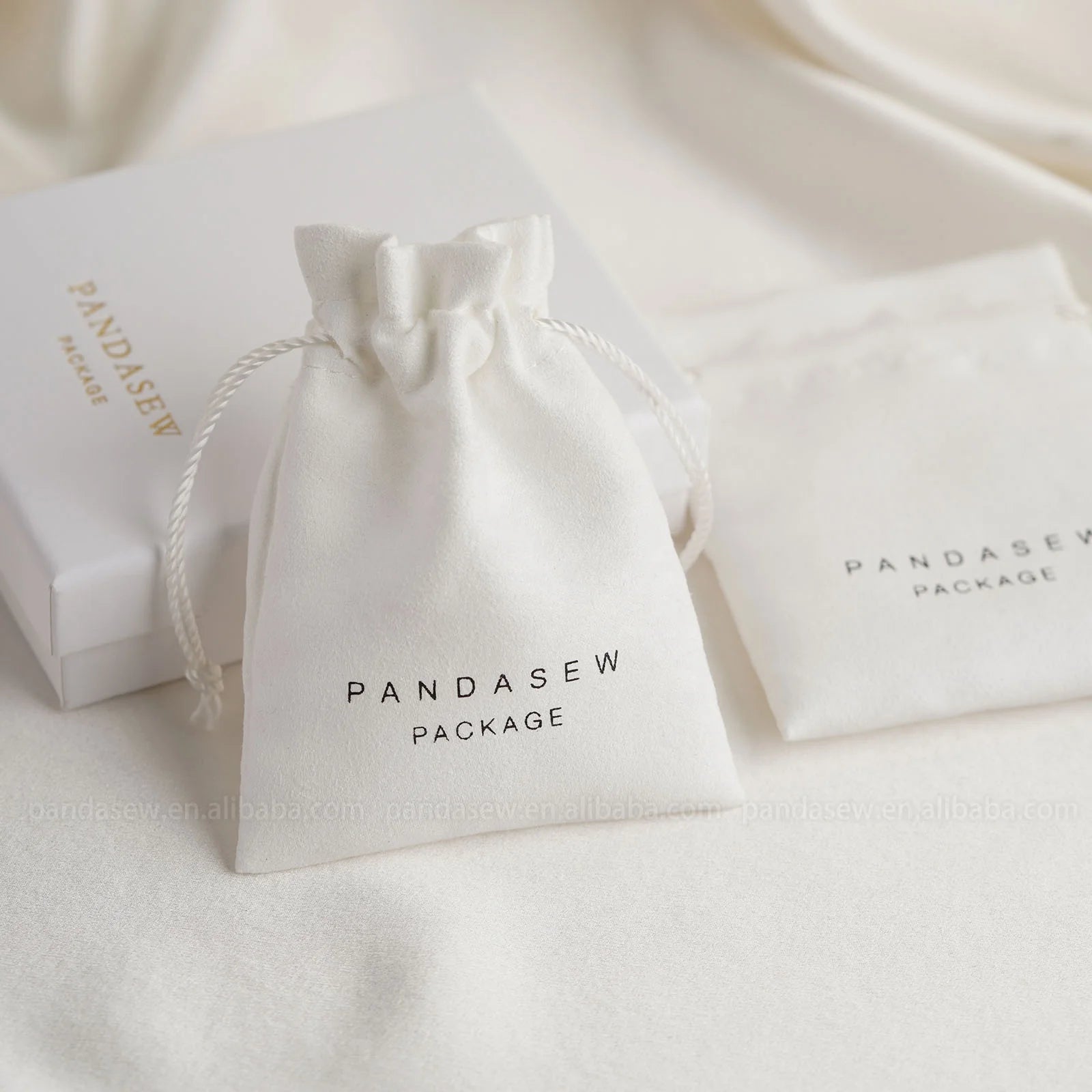 PandaSew Custom Drawstring Bag with logo Suede Velvet Flap Bag for Bracelet Necklace Jewelry Packaging Fabric Pouch