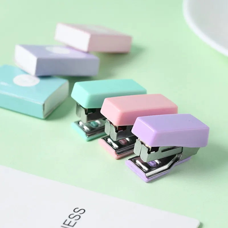 Mini Plastic No. 10 Stapler Manual Power Operation