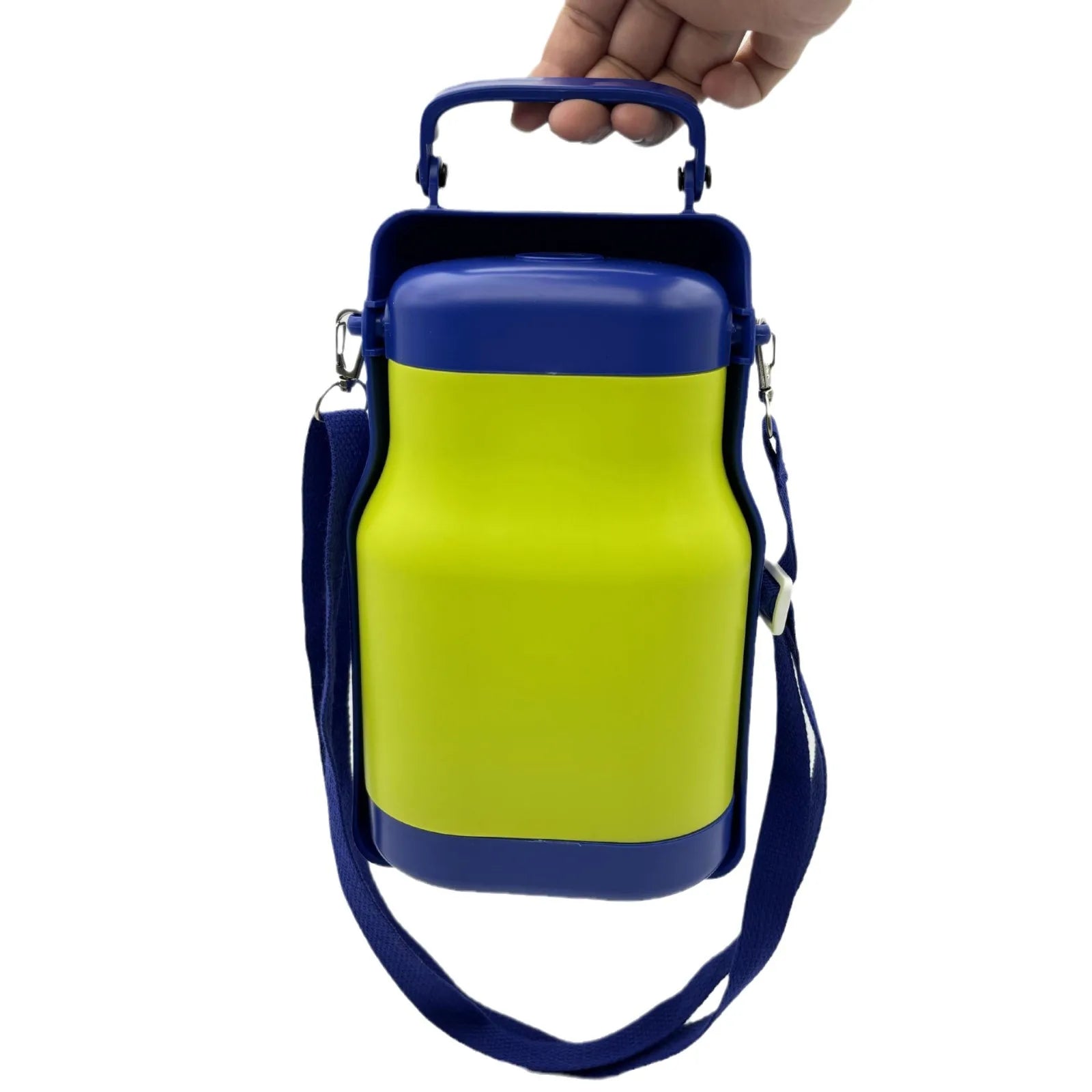 Madou OEM Design Big Capacity Portable PET Bottle Minimalist BPA Free Cold Leak Proof Sweat Free Features Outdoor Handle Bowl