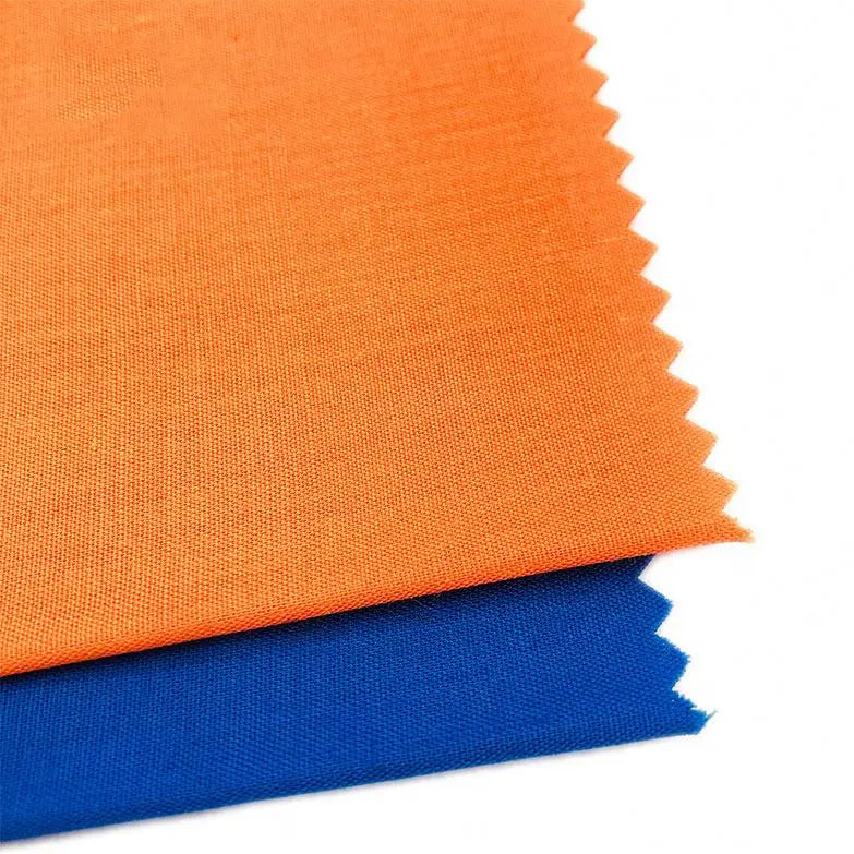 Colorful Polyester/Cotton Blend Lightweight Plain Dyed Poplin Fabric for Dress Bag Garment Interlining