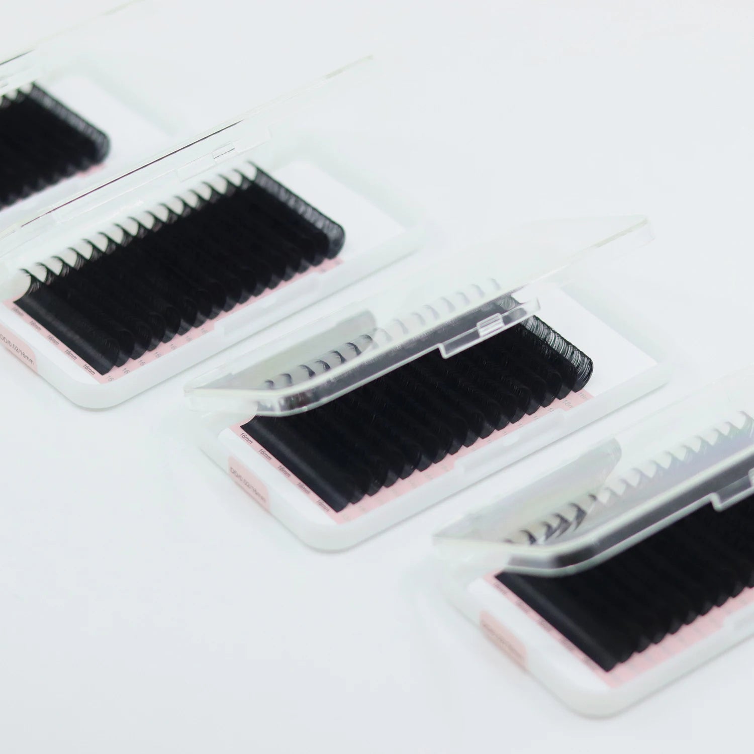 Yunhai Custom Soft Velvet D Dd Lash Trays 0.05 Matte Dark Black Volume Lash Extensions Cashmere Velvet Dark Lash Extensions