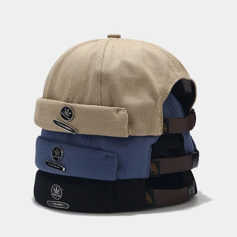 Wholesale Custom Design Metal Badge Adjustable Brimless Docker Cap Common Fabric Feature