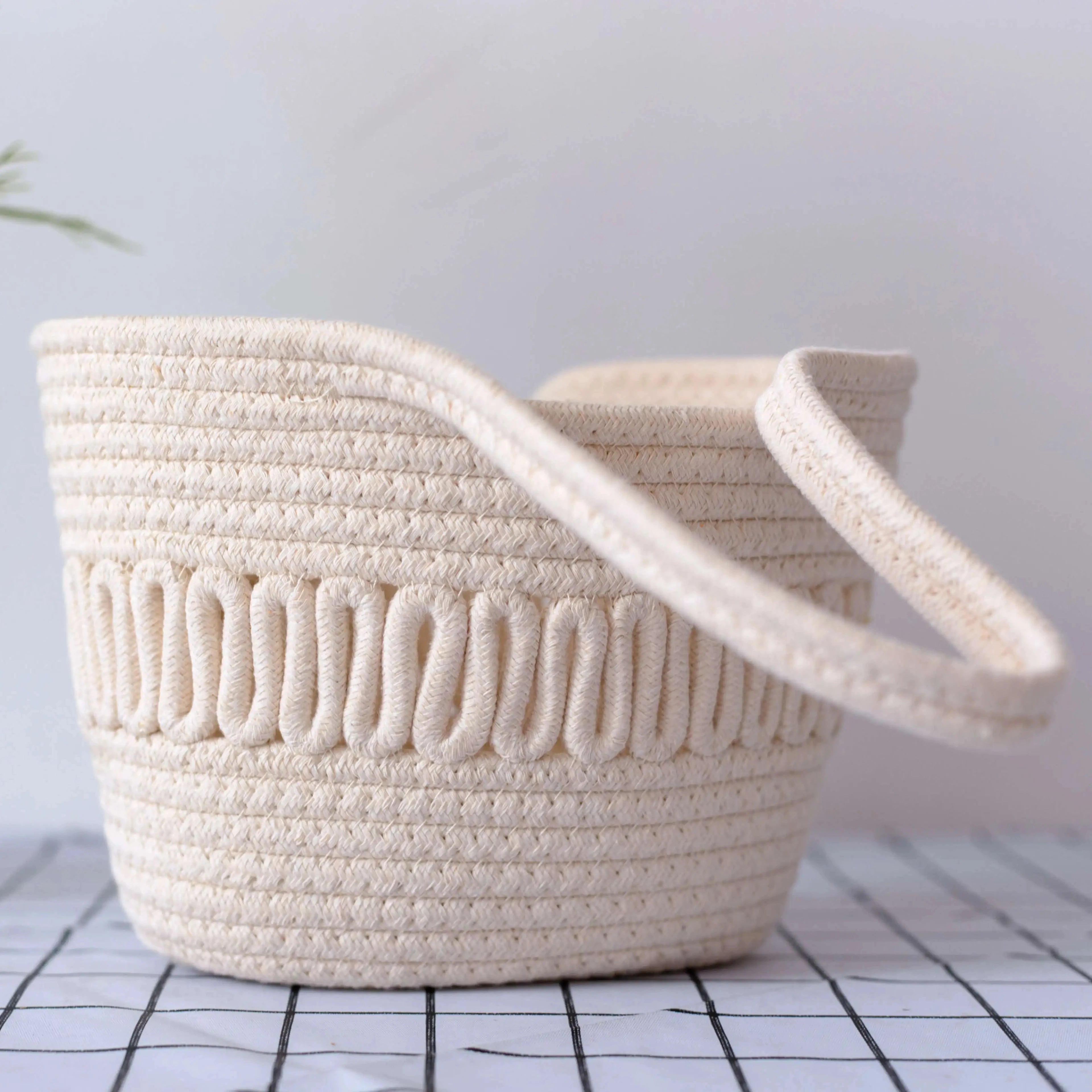 2026 New Rural Women's Hand Woven Small Cotton Rope Portable Handbag One Shoulder Hollow Woven Basket Two Handles Open Closure