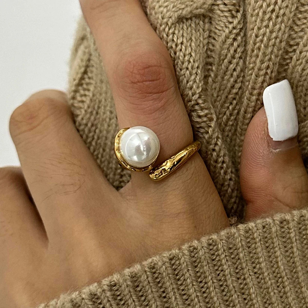 J&D 18k Gold Stainless Steel Ins Style Irregular Hammered Pearl Adjustable Open Rings