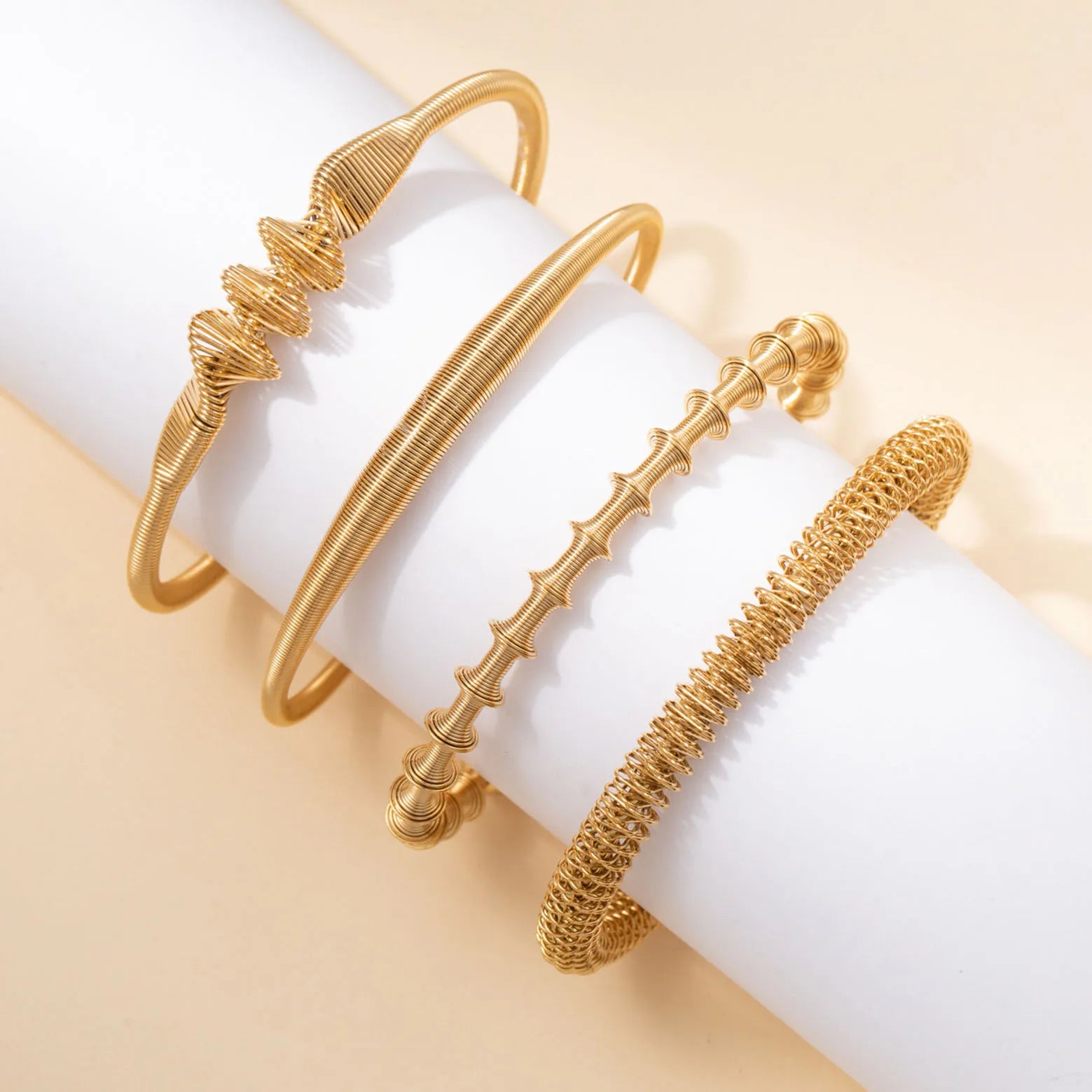 New 18K Gold Plated Bangle Stainless Steel Fashion Jewelry Twist Wire Cuff Spiral Bracelet Waterproof Tarnish Free for Women