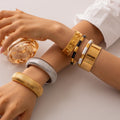New Black and White Cuff Bangles 18K PVD Gold Plated Bracelet Stainless Steel Smooth Drop Oil Classical Bracelets for Women