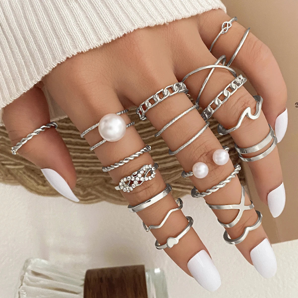 19pcs/set Fashion Geometric Gold Silver Metal Pearl Finger Ring Set Diamond Crystal Knuckle Rings Set for Women Jewelry Gift