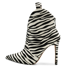 2021 Fashion Pointed Toe Zebra Short Boots for Women