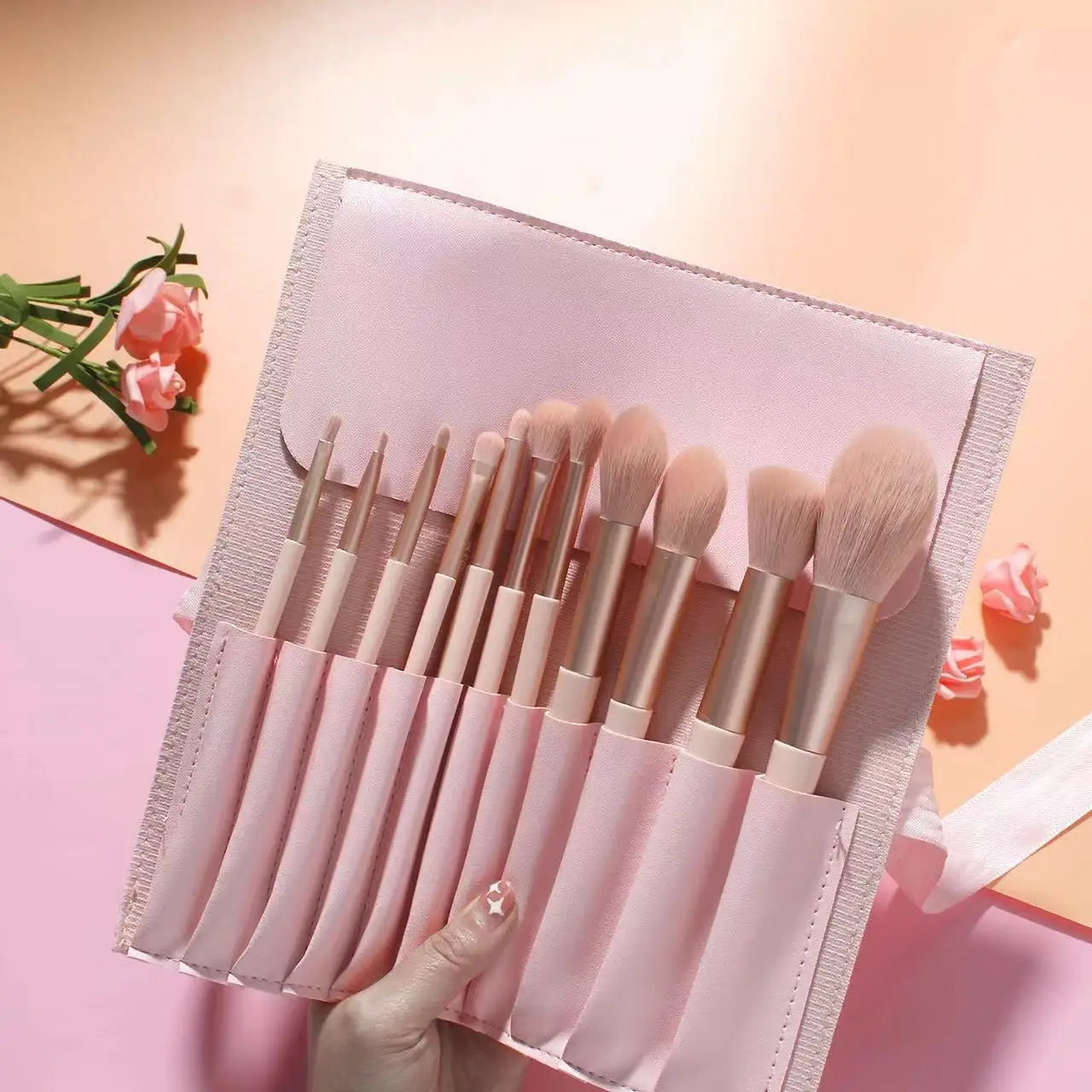 Wholesale Face Cosmetic Synthetic Hair Makeup Brush Set High End Professional Natural Luxury Makeup Brush Set with logo