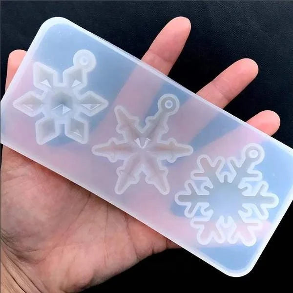 Multi-style Snowflake Hole Eco-Friendly Silicone Molds Pendant Epoxy Resin Mold Christmas Tree Hanging Decoration DIY OPP Bag