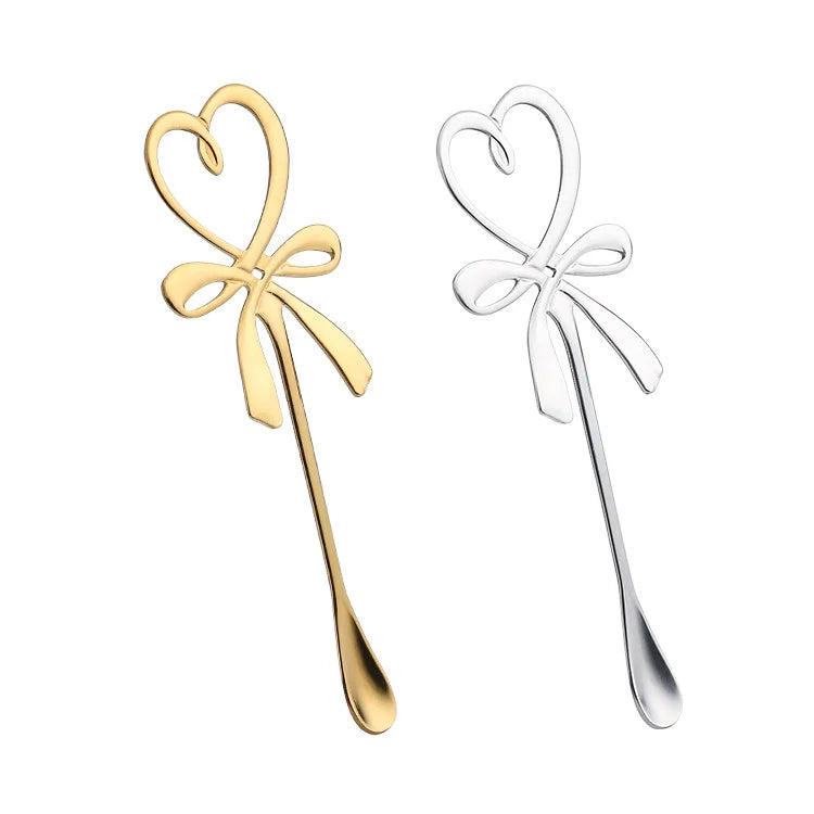 Wholesale 304 Stainless Steel Hanging Spoon Creative Bow Heart Design Mini Stirring Spoon for Coffee Cake Shop Decoration