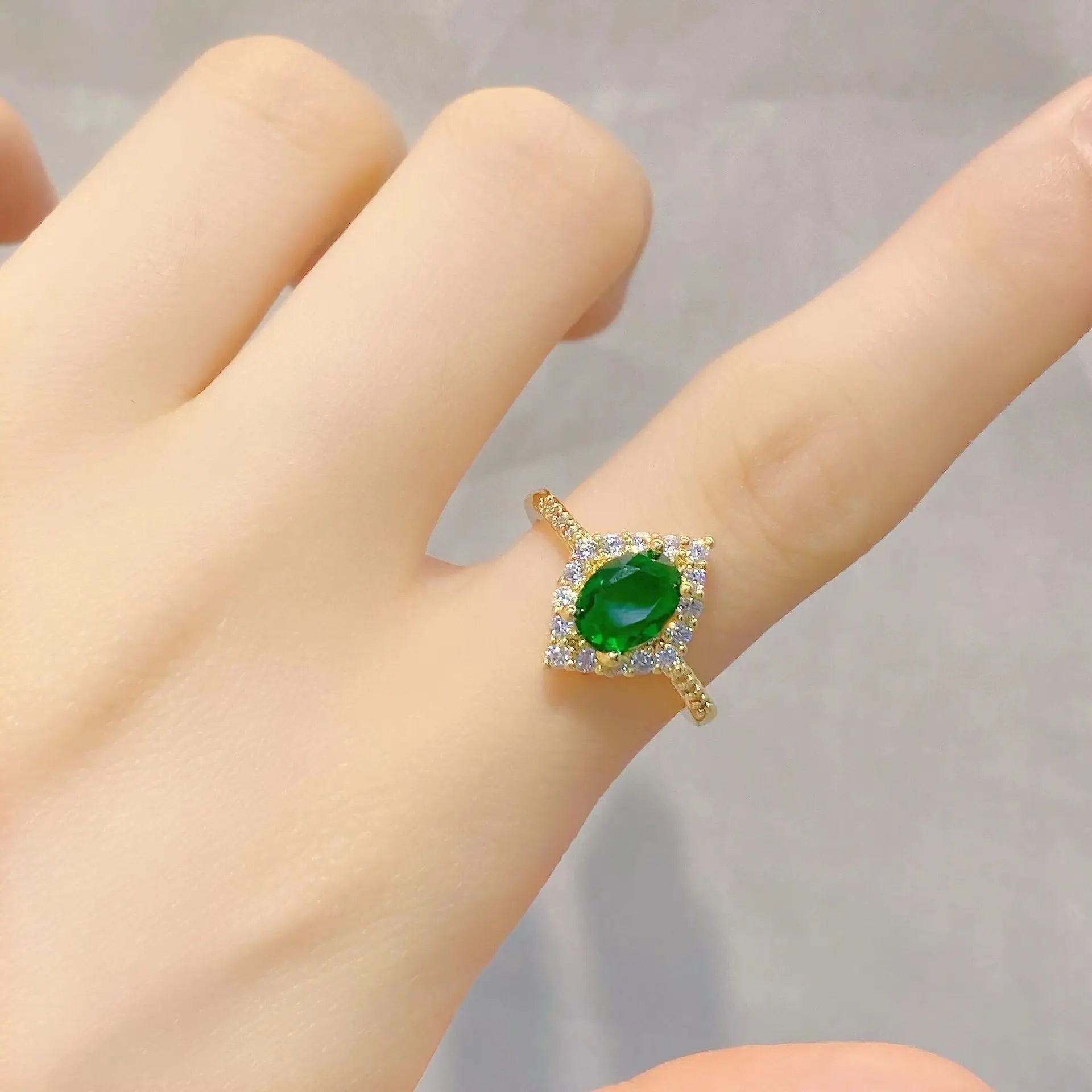 18k Gold-plated Zircon Imitation Diamond Retro Light Luxury Personalized Open Ring Colorful Zircon Engagement Finger Ring