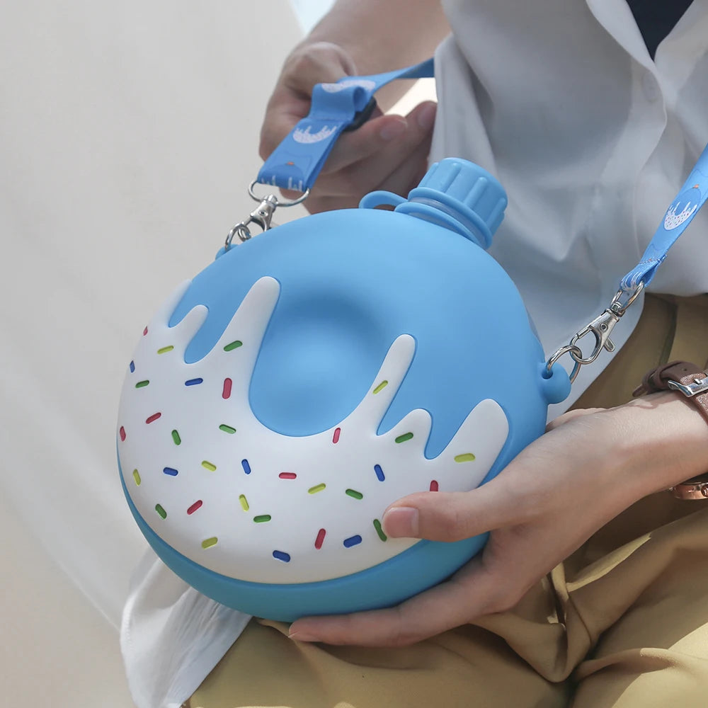 Children Plastic Bottle with Shoulder Strap School Cute Doughnut Shape Tritan Baby Water Bottle Silicone Cover 250ml