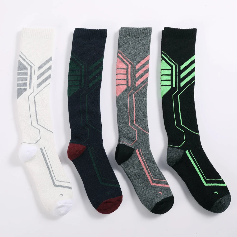 Custom Wholesale Winter Thick Knitted Ski Hiking Terry Cloth Warm Wool Ski Socks for Man Woman