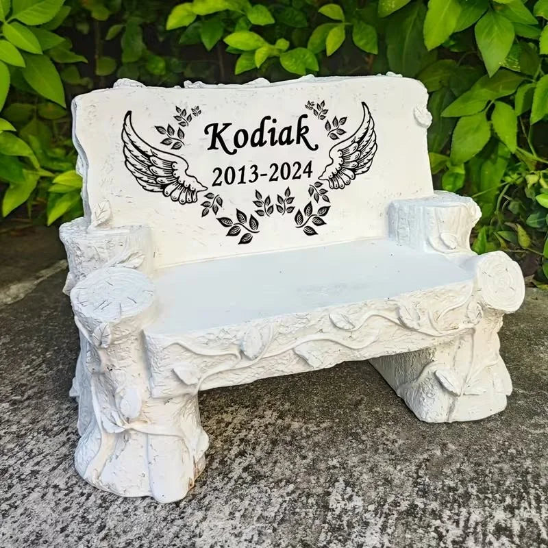 White Engraved Resin Fashion Pet Memorial Chair Hand-painted Custom Illustrated Art Style Commemorative Decorative Holiday
